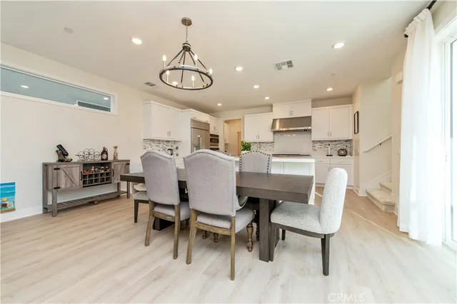 $1,698,000 | 200 Zawn, Irvine, CA 92618