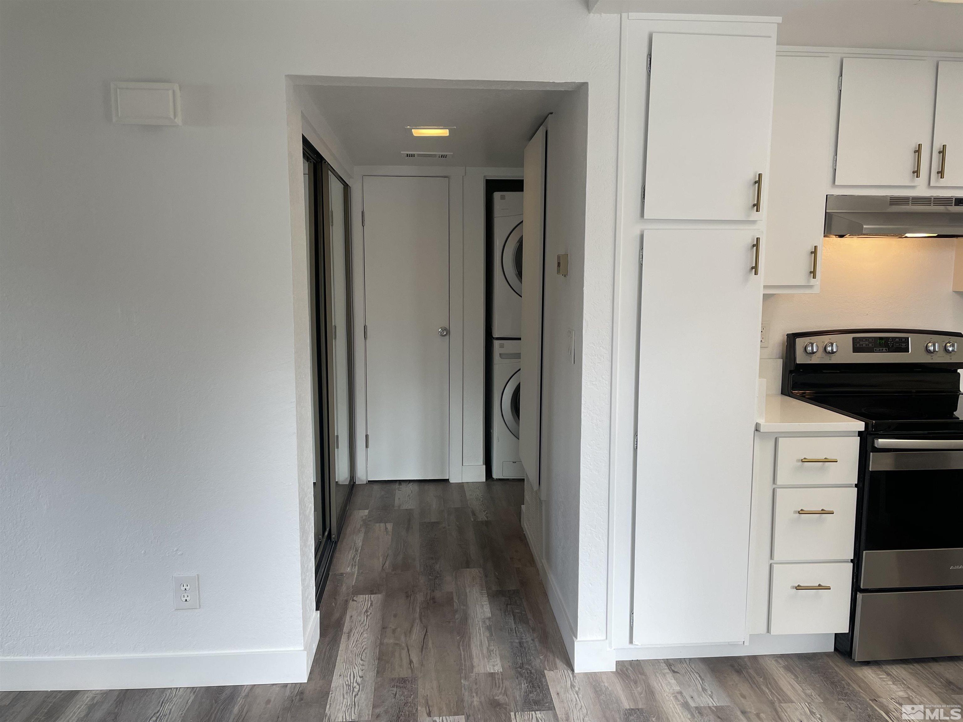 2138 Roundhouse Road Sparks, NV 89431 - Photo 9 of 14 Photo 9
