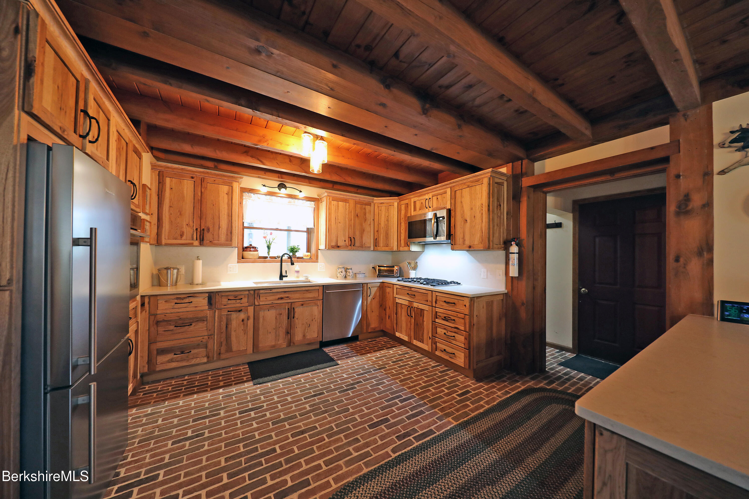 7 Stonebridge Way Tyringham, MA 01238 - Photo 13 of 46 STUNNING RENOVATED KITCHEN