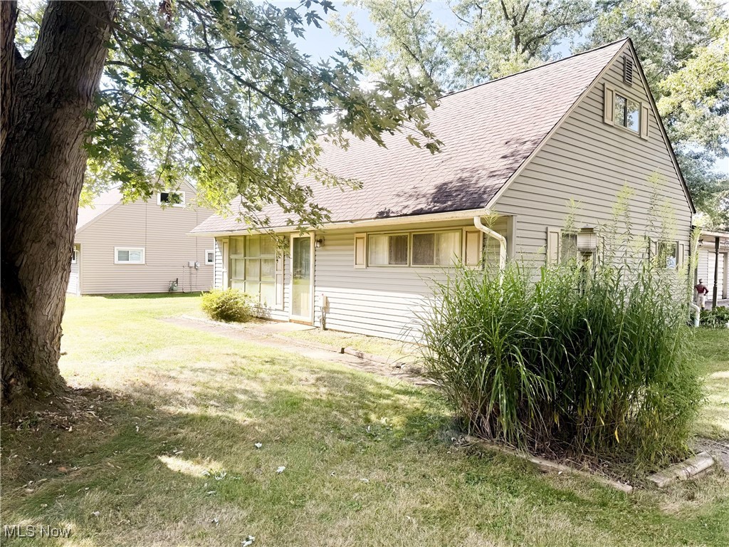 4102 Burkey Road Austintown, OH 44515 - Photo 1 of 20 Gallery Image 1