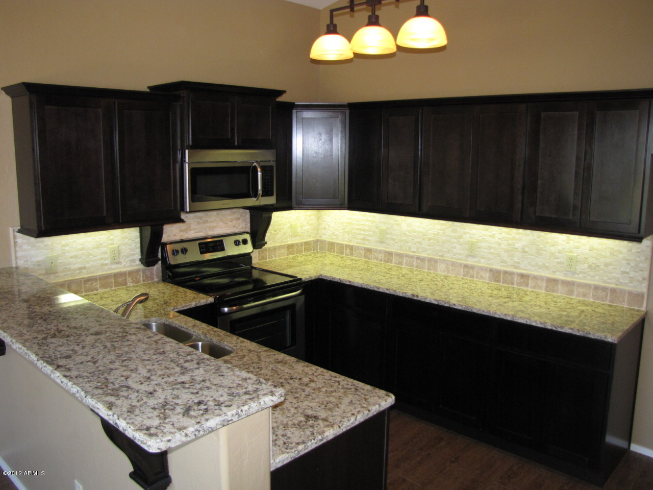 1429 East Mineral Road Gilbert, AZ 85234 - Photo 6 of 43 Kitchen