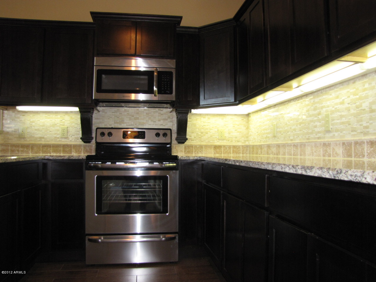 1429 East Mineral Road Gilbert, AZ 85234 - Photo 8 of 43 Under Cabinet Lighting