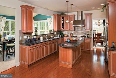11309 Marlboro Ridge Road Upper Marlboro, MD 20772 - Photo 3 of 13 Hopewell Provincial Kitchen