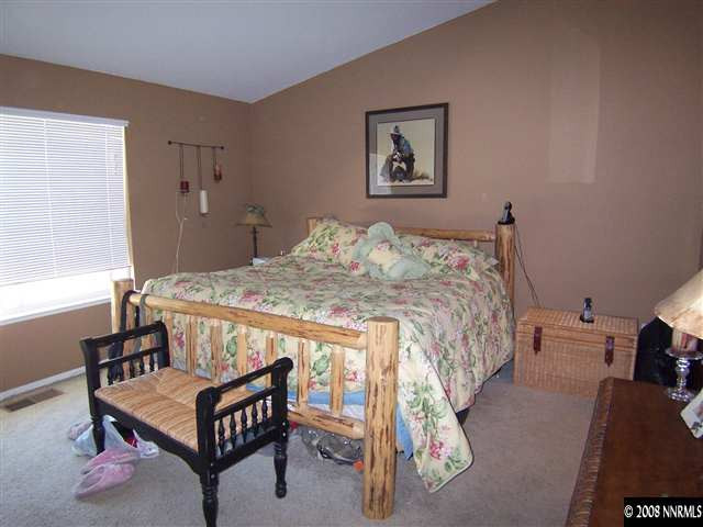 2430 Pileus Road Sparks, NV 89441 - Photo 6 of 9 Photo 6