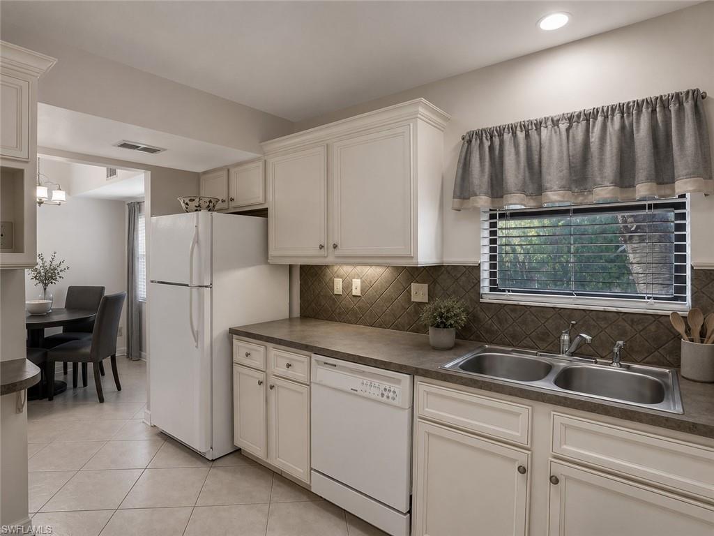 5501 Rattlesnake Hamm Road, Unit 209 Naples, FL 34113 - Photo 15 of 25 Gallery Image 15