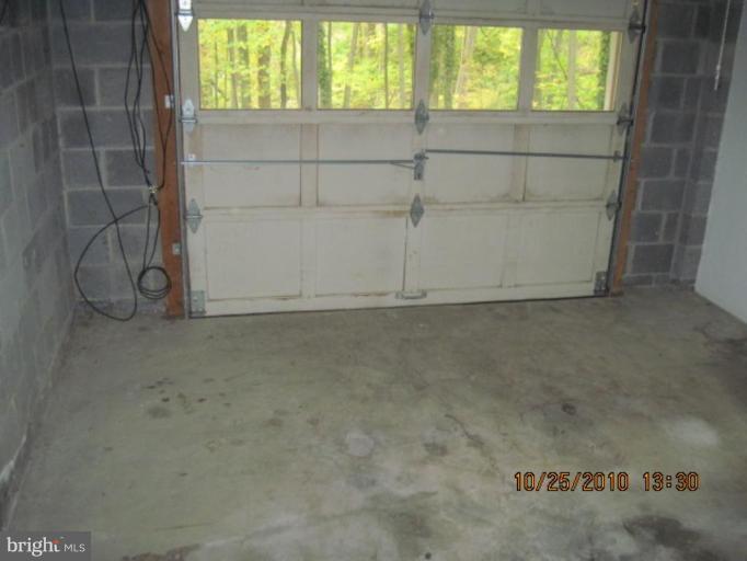 Garage 1