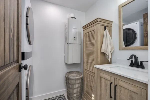 $2,699,900 | 2900 Tanyard Hill Road, Lynchburg, TN 37352