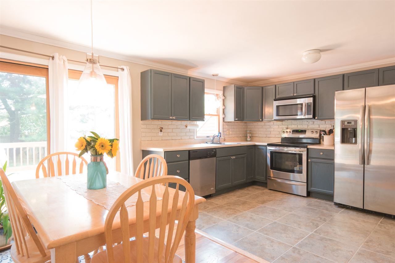 24 Fern Road North Hampton, NH 03862 - Photo 2 of 35