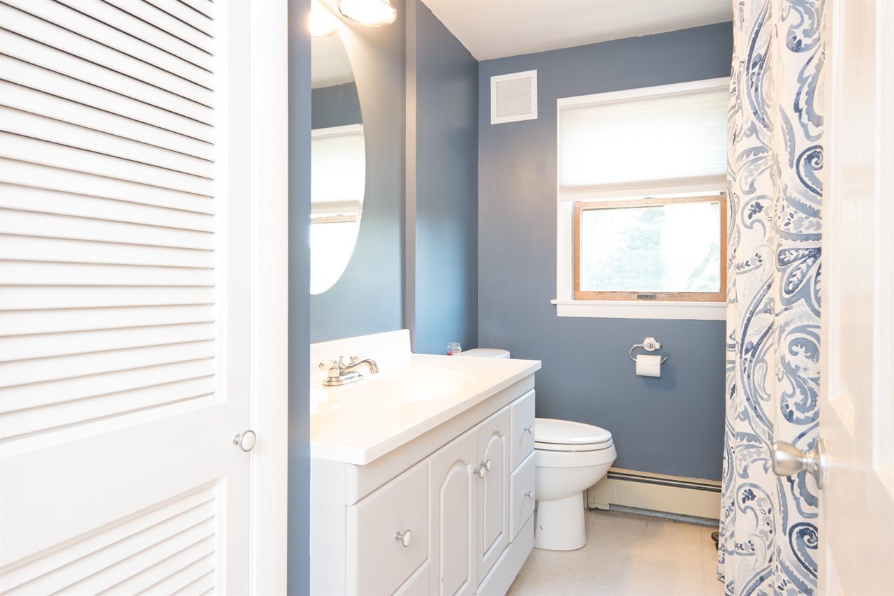 24 Fern Road North Hampton, NH 03862 - Photo 18 of 35