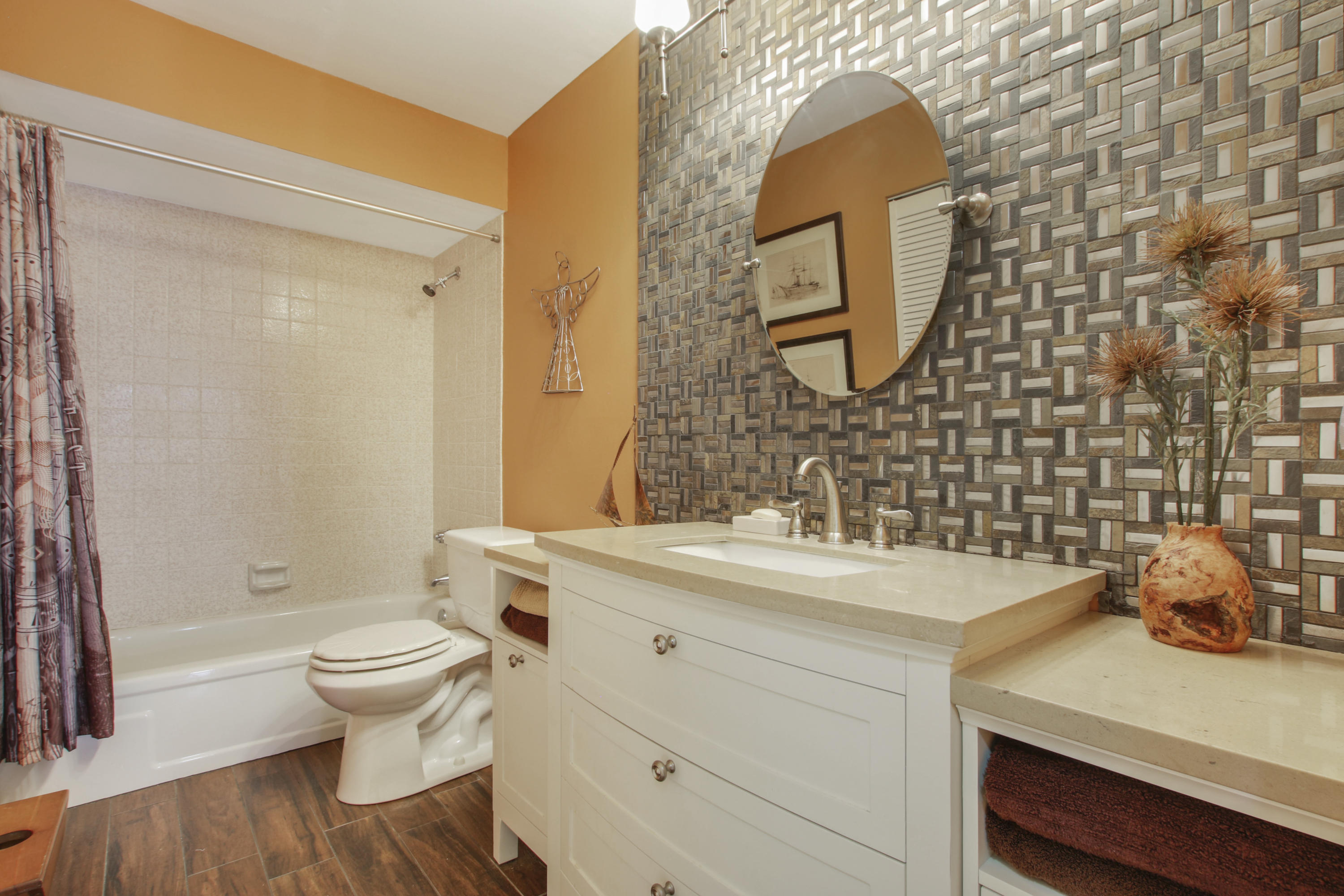 5162 Minto Road Boynton Beach, FL 33472 - Photo 9 of 24 Guest Bath