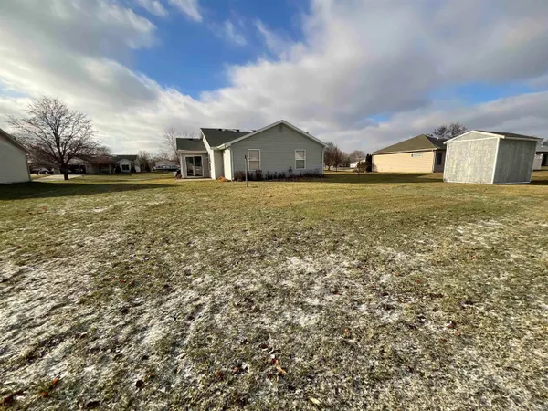 $205,000 | 712 Prairie Lane, Ossian, IN 46777