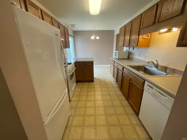 $205,000 | 712 Prairie Lane, Ossian, IN 46777