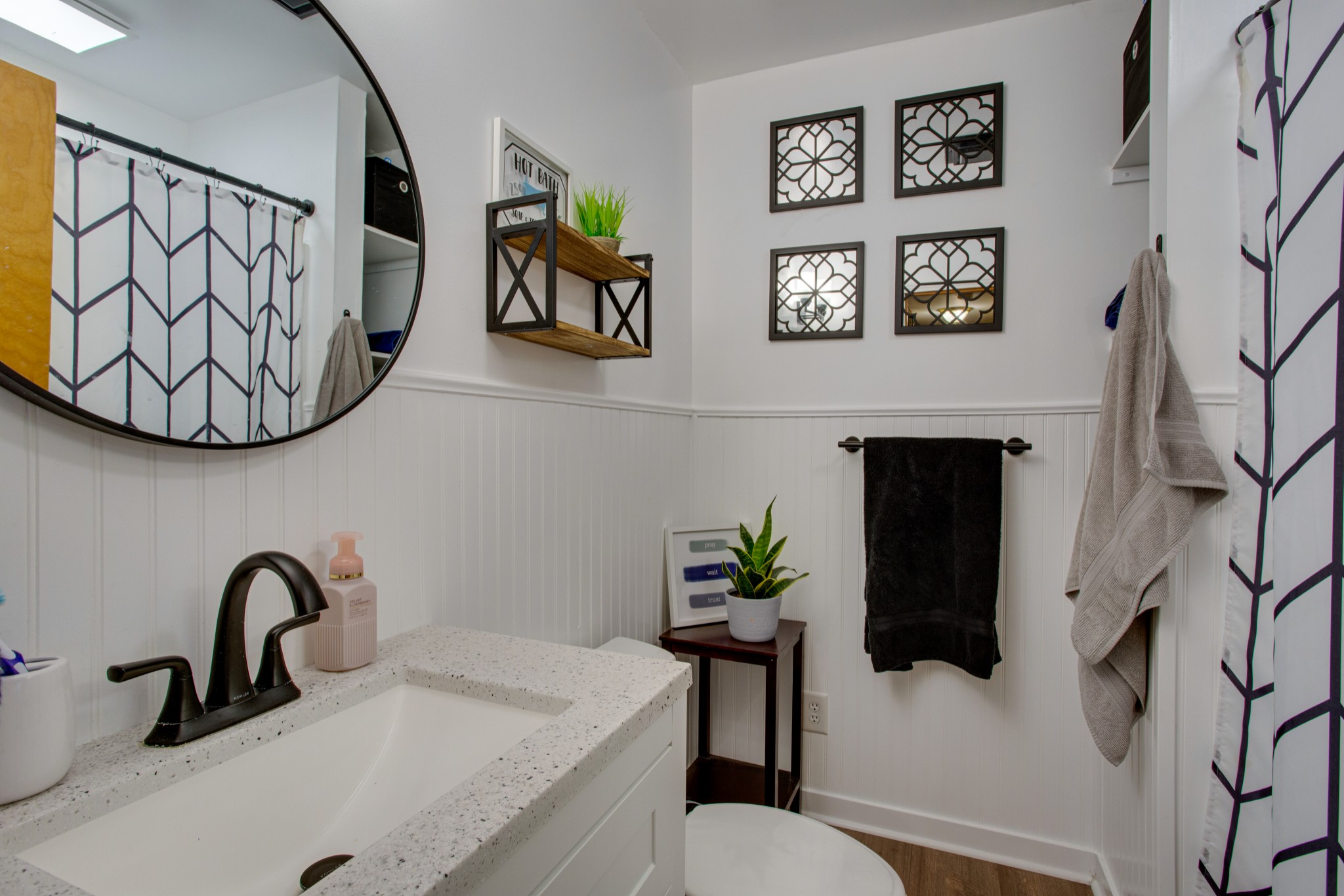 350 Flat Woods Road Lebanon, TN 37090 - Photo 26 of 33 a bathroom with a sink and a mirror