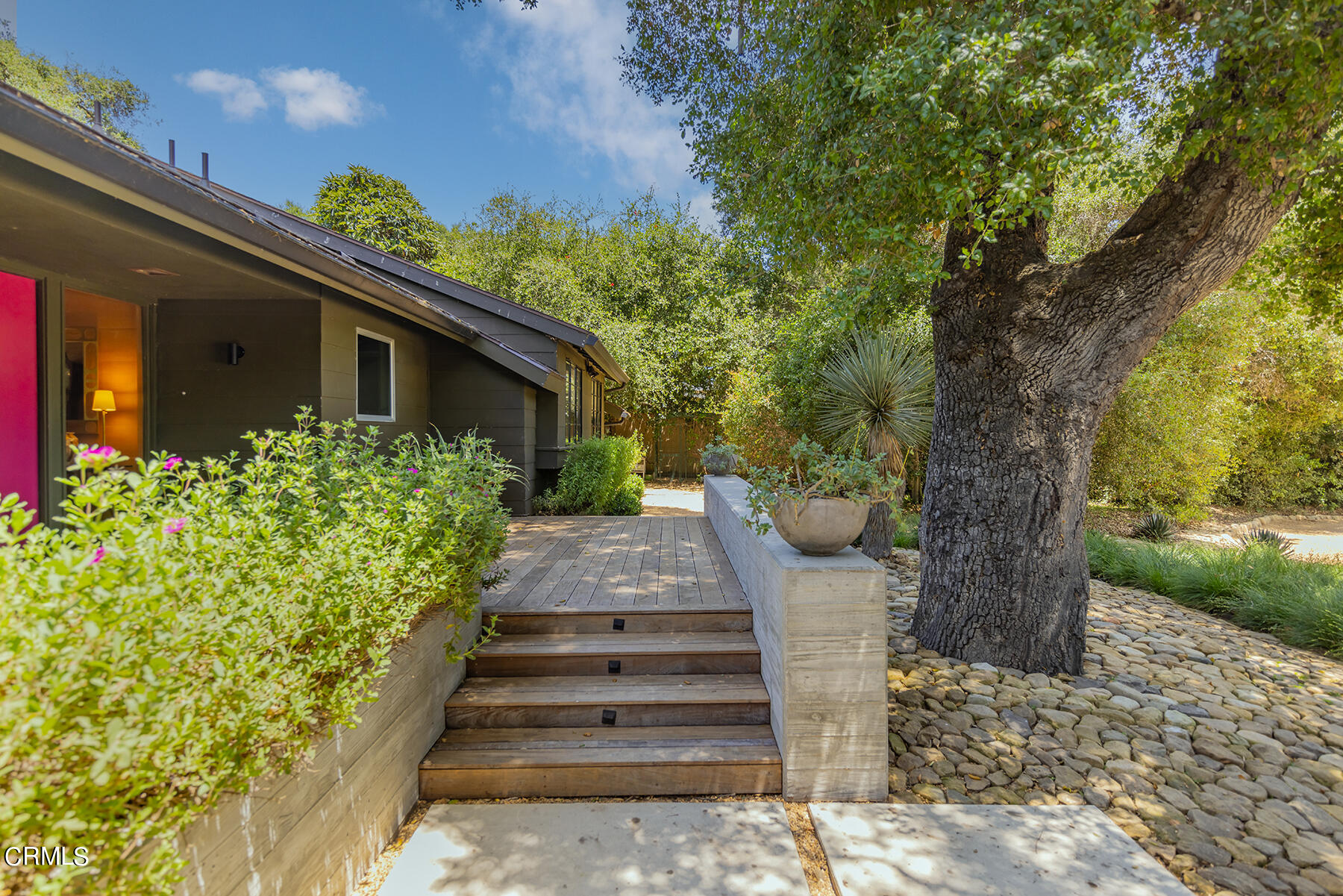 712 Cuyama Road Ojai, CA 93023 - Photo 10 of 50 a front view of a house with a yard