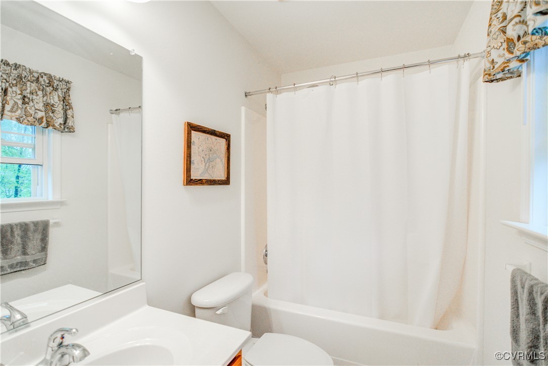 8857 Chippenham Road Richmond, VA 23235 - Photo 45 of 49 Gallery Image 45