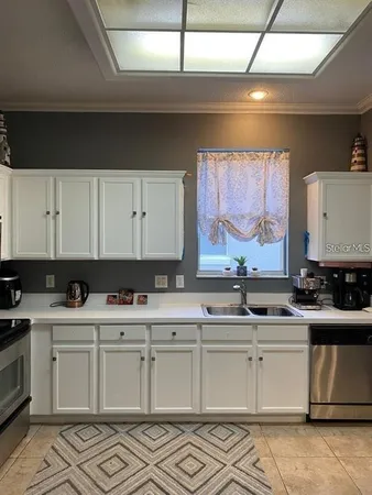 $2,600 | 2024 Bridgeview Circle, Orlando, FL 32824