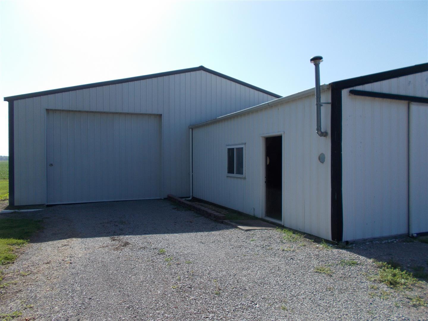 414 East Jacob Road Gorham, IL 62940 - Photo 24 of 29