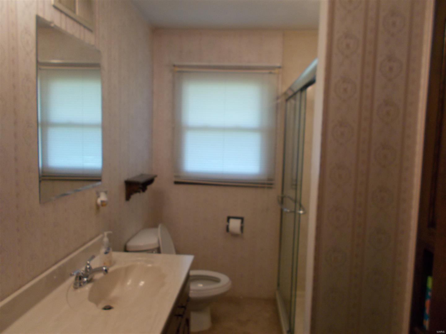 414 East Jacob Road Gorham, IL 62940 - Photo 7 of 29
