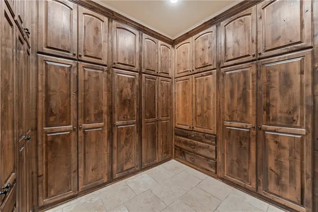 $1,699,999 | 8460 Spicewood Springs Road, China Spring, TX 76633