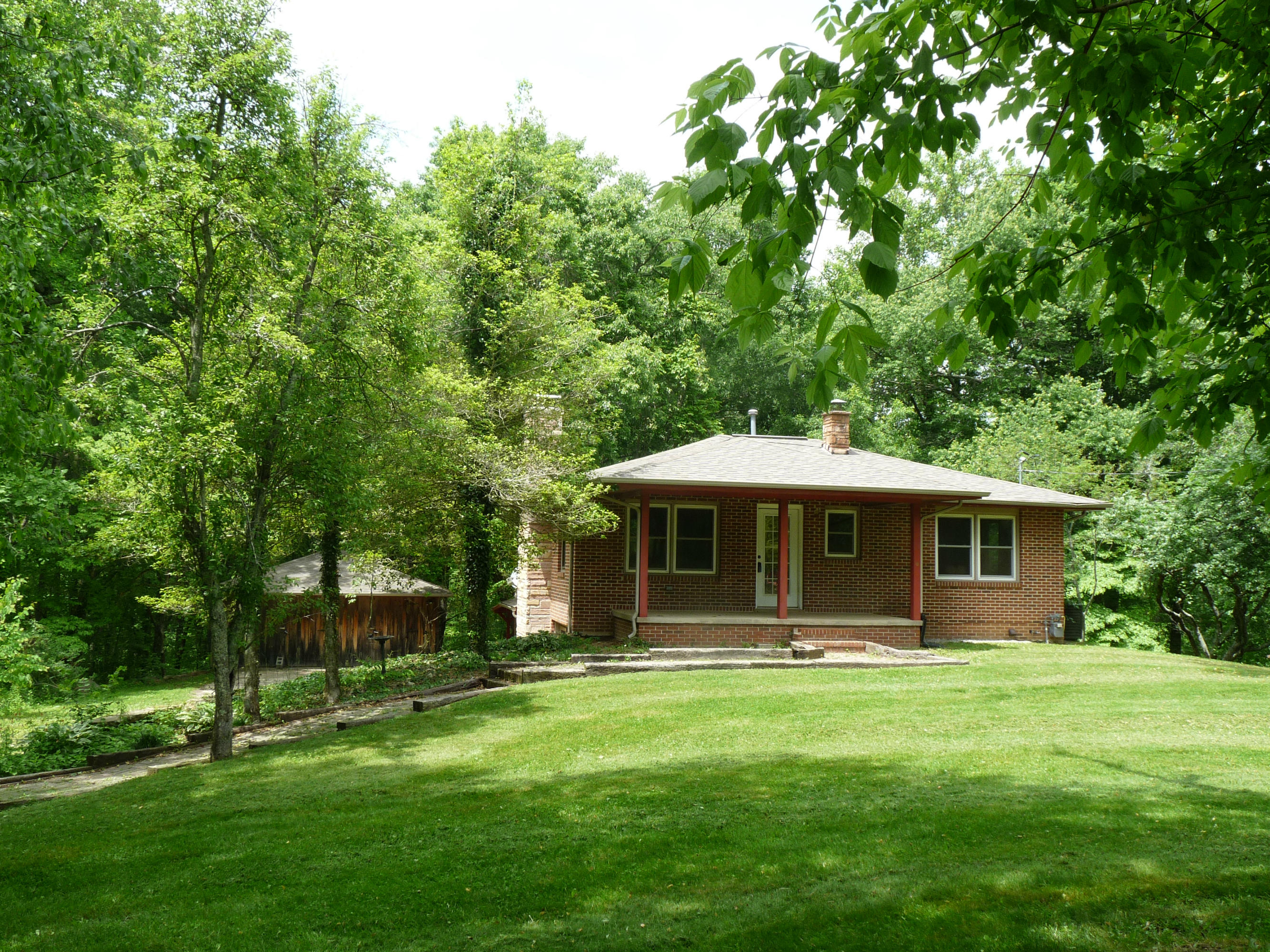 Front of home & Detached garage