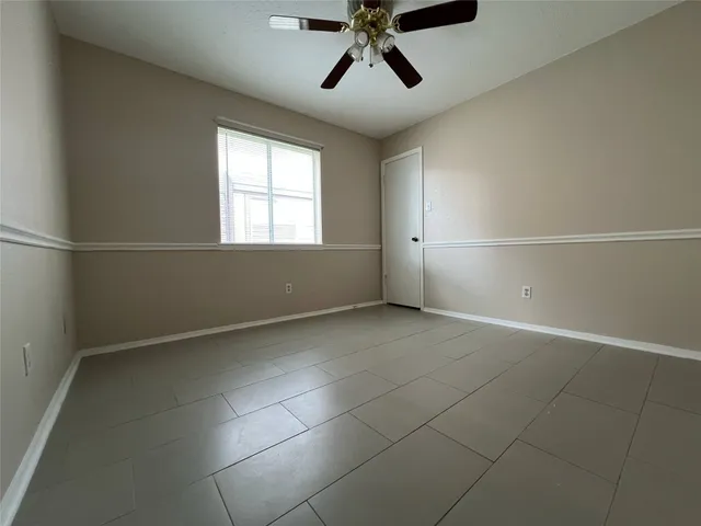 $1,950 | 2134 Collingsfield Drive, Sugar Land, TX 77478