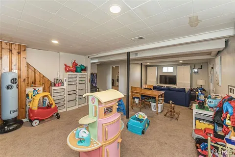 $425,000 | 7032 Lansdowne Avenue, St. Louis, MO 63109