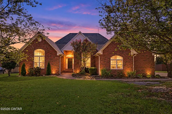 $449,900 | 92 Northwyke Drive, Jackson, TN 38305