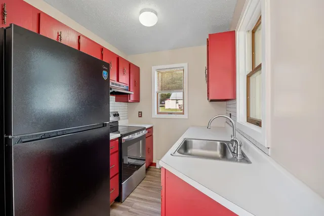 $319,900 | 52 Noyes Road, Tilton, NH 03276