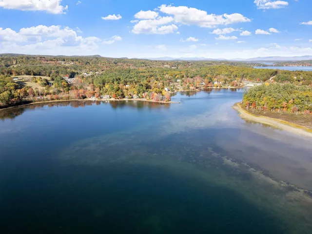 $319,900 | 52 Noyes Road, Tilton, NH 03276