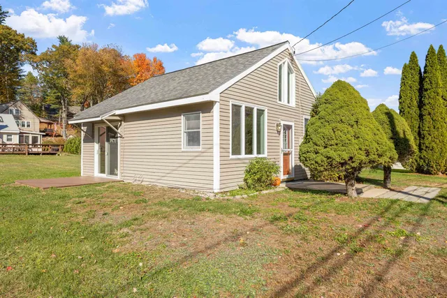$319,900 | 52 Noyes Road, Tilton, NH 03276