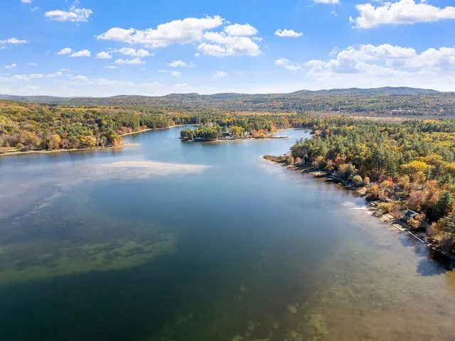 $319,900 | 52 Noyes Road, Tilton, NH 03276