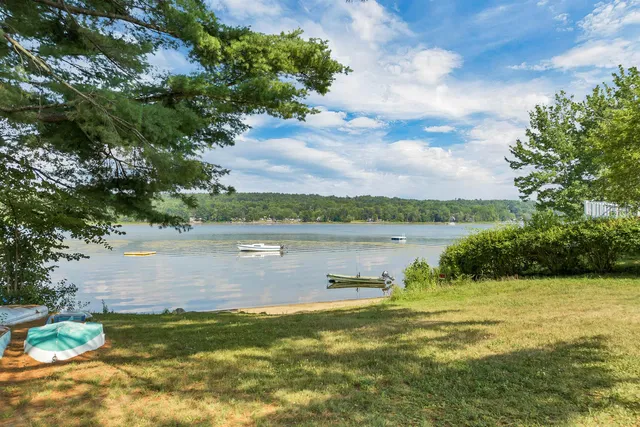 $319,900 | 52 Noyes Road, Tilton, NH 03276