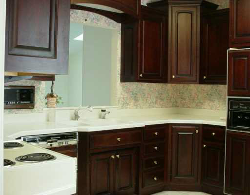 648 Rivers Edge Drive Mishawaka, IN 46544 - Photo 4 of 8 Gallery Image 4