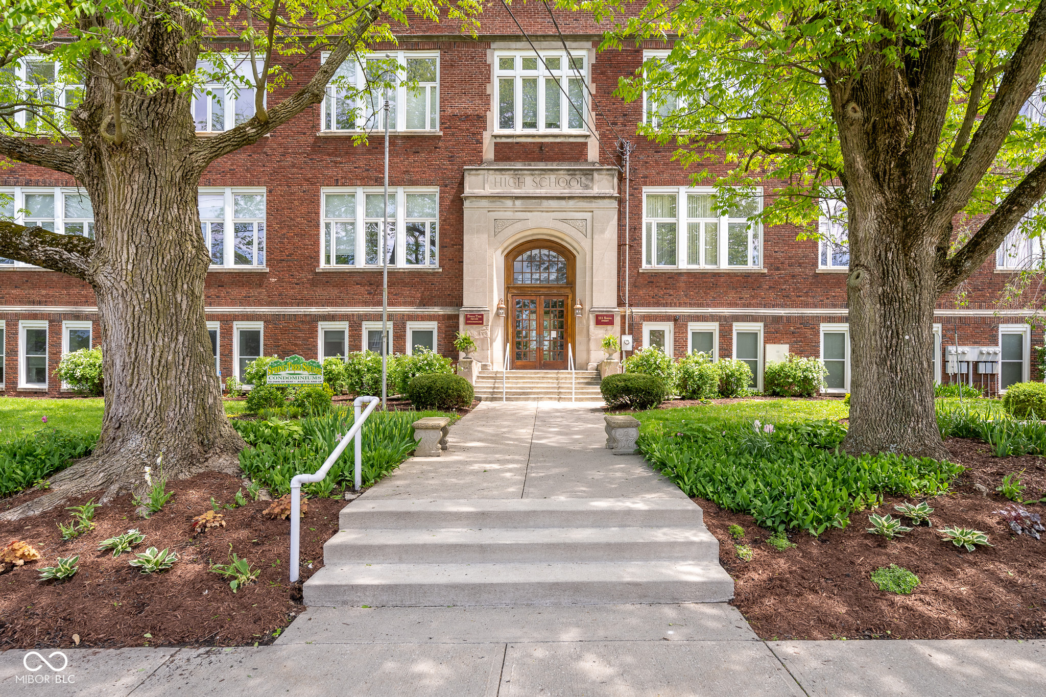 111 South Spring Street, Unit 204 Greencastle, IN 46135 - Photo 1 of 29