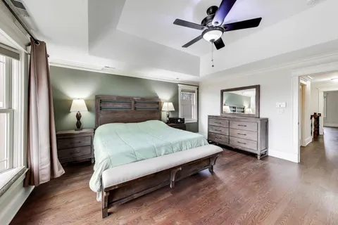 $925,000 | 7239 North Oconto Avenue, Chicago, IL 60631