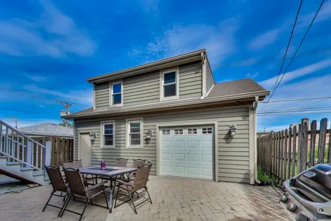 $925,000 | 7239 North Oconto Avenue, Chicago, IL 60631