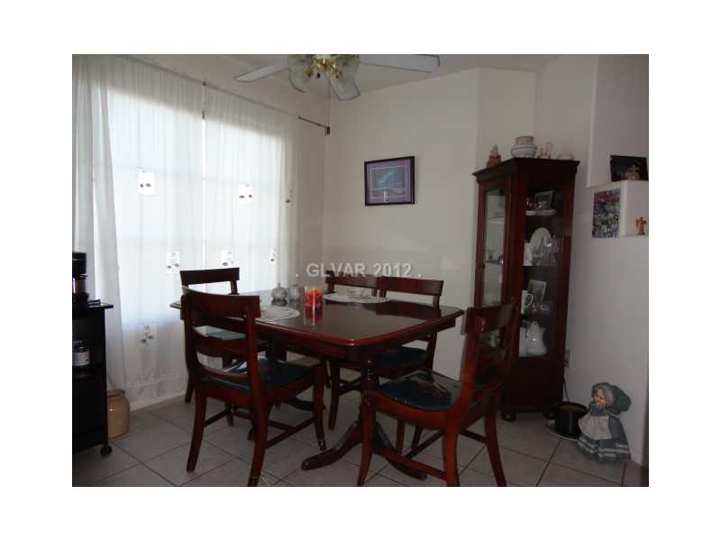 698 South Racetrack Road, Unit 1312 Henderson, NV 89015 - Photo 3 of 6 Dining Room.