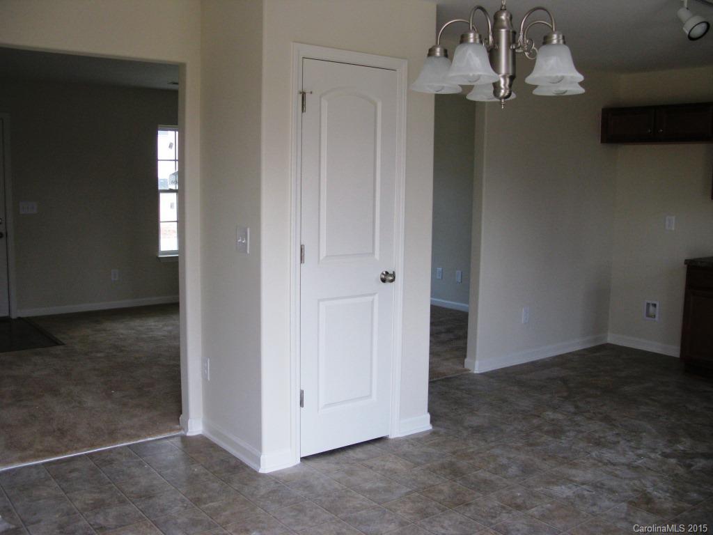 2316 Hart Road, Unit 4 Charlotte, NC 28214 - Photo 3 of 13 Gallery Image 3