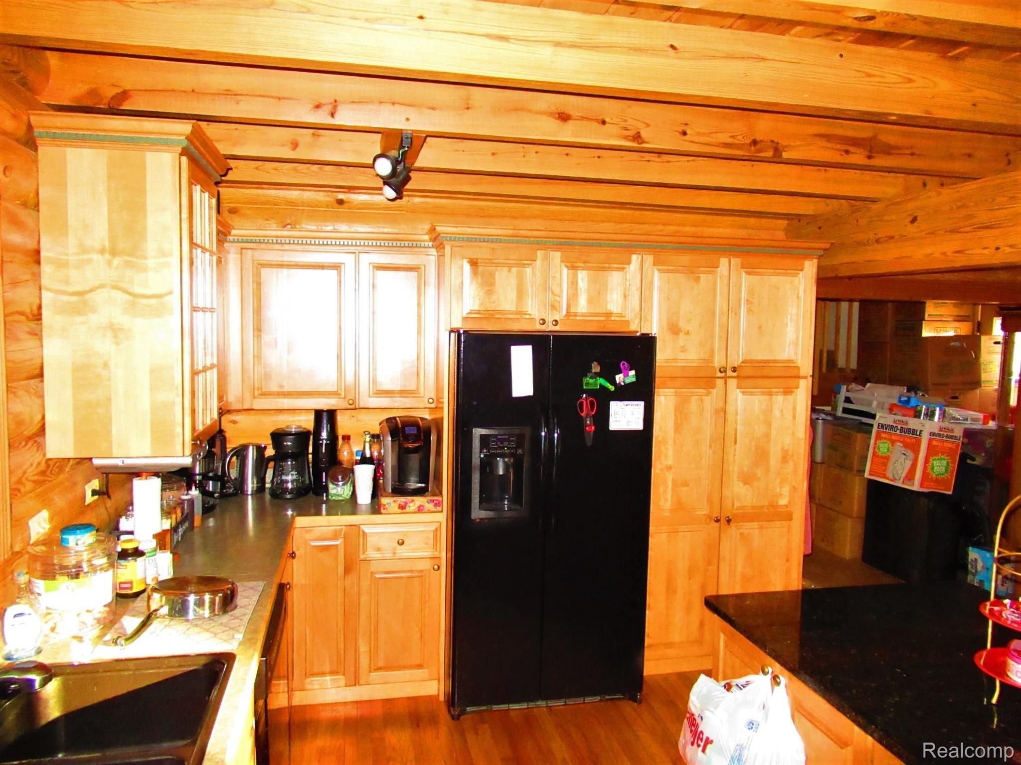 4866 Witt Road St. Clair, MI 48079 - Photo 16 of 98 Kitchen5.jpg