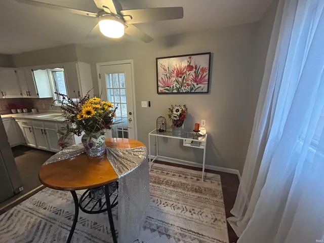 $184,900 | 513 West Washington Street, Galveston, IN 46932