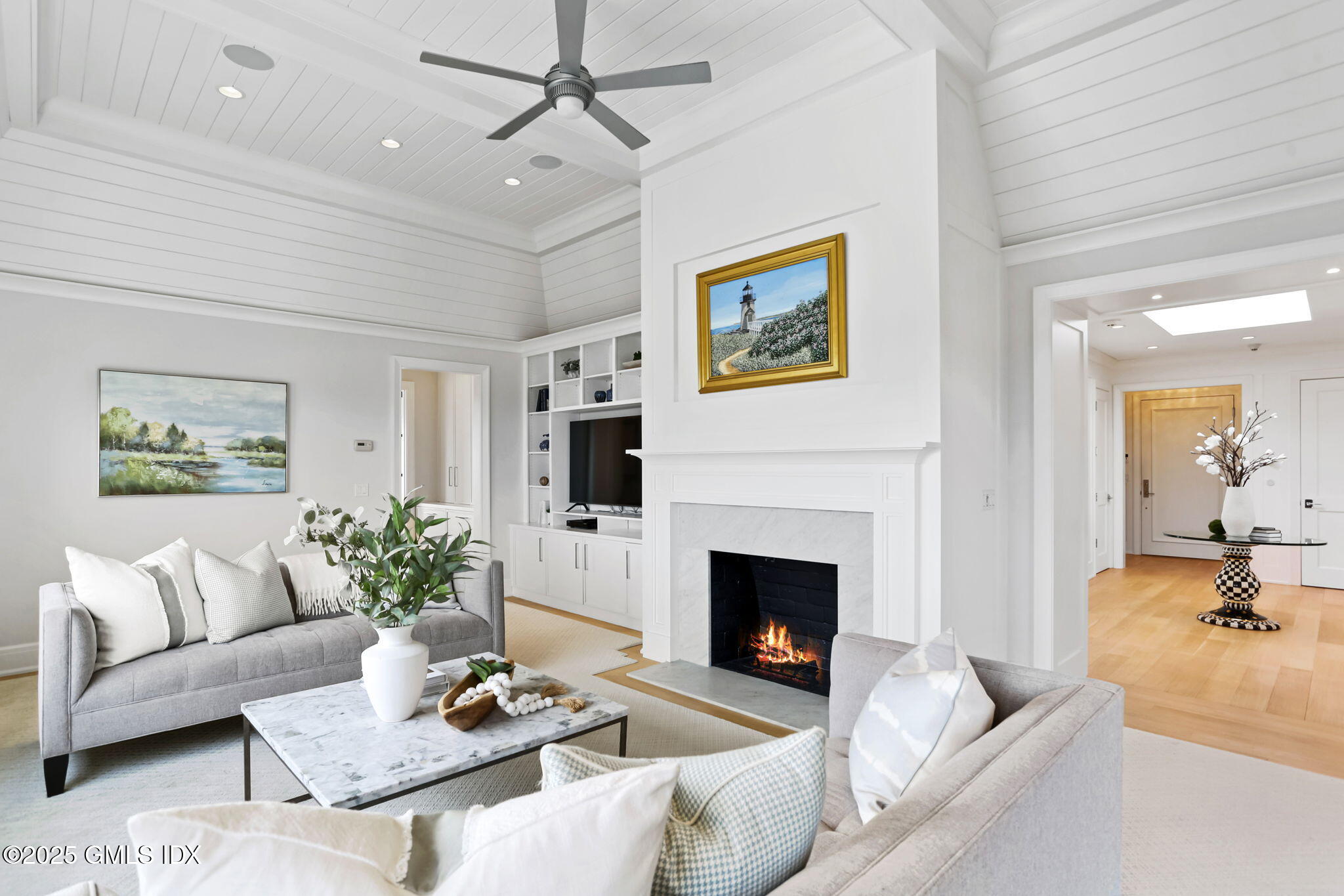 4 Lafayette Court, Unit PH Greenwich, CT 06830 - Photo 11 of 40 24-web-or-mls-4-lafayette-ct-ph7a