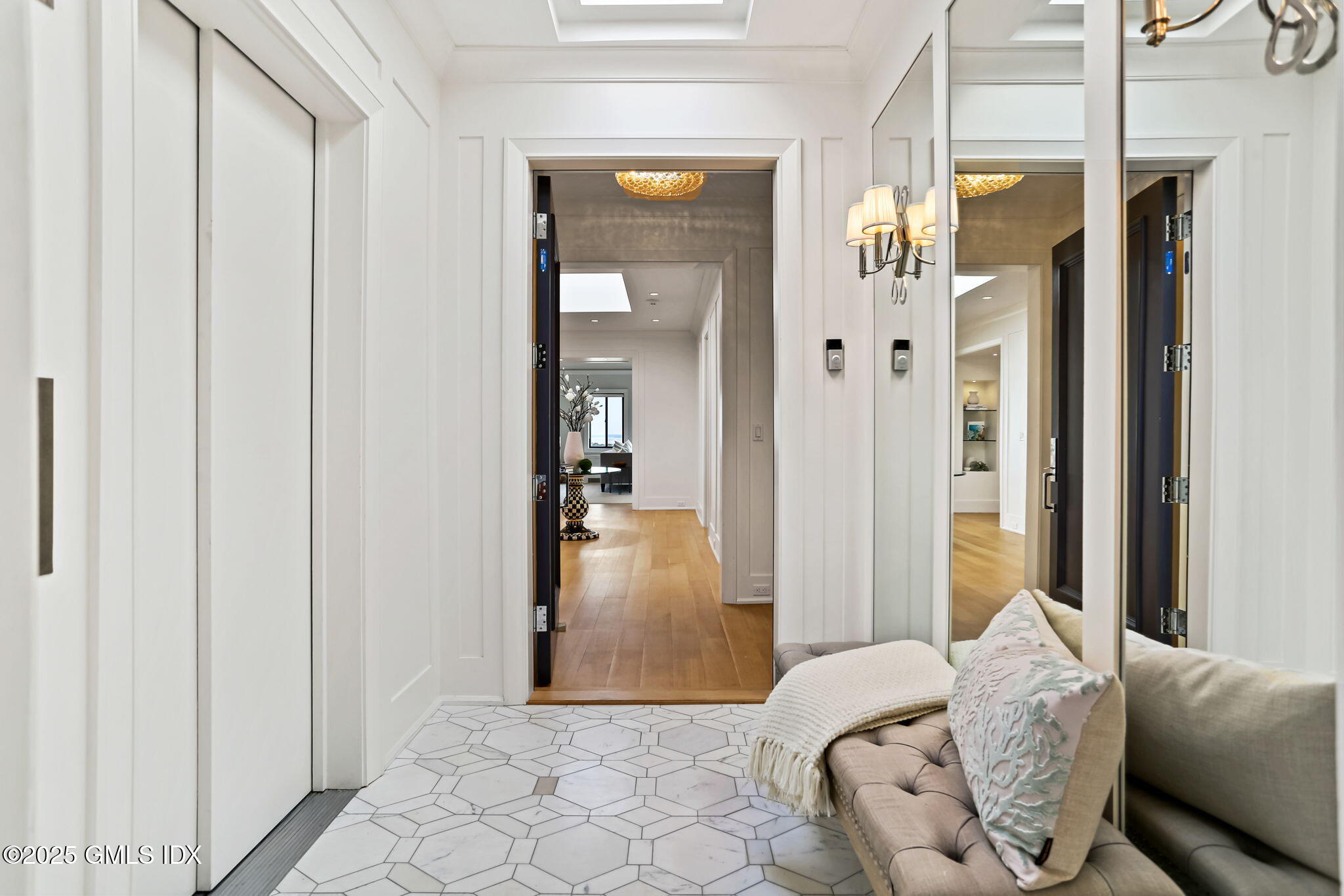 4 Lafayette Court, Unit PH Greenwich, CT 06830 - Photo 3 of 40 41-web-or-mls-4-lafayette-ct-ph7a