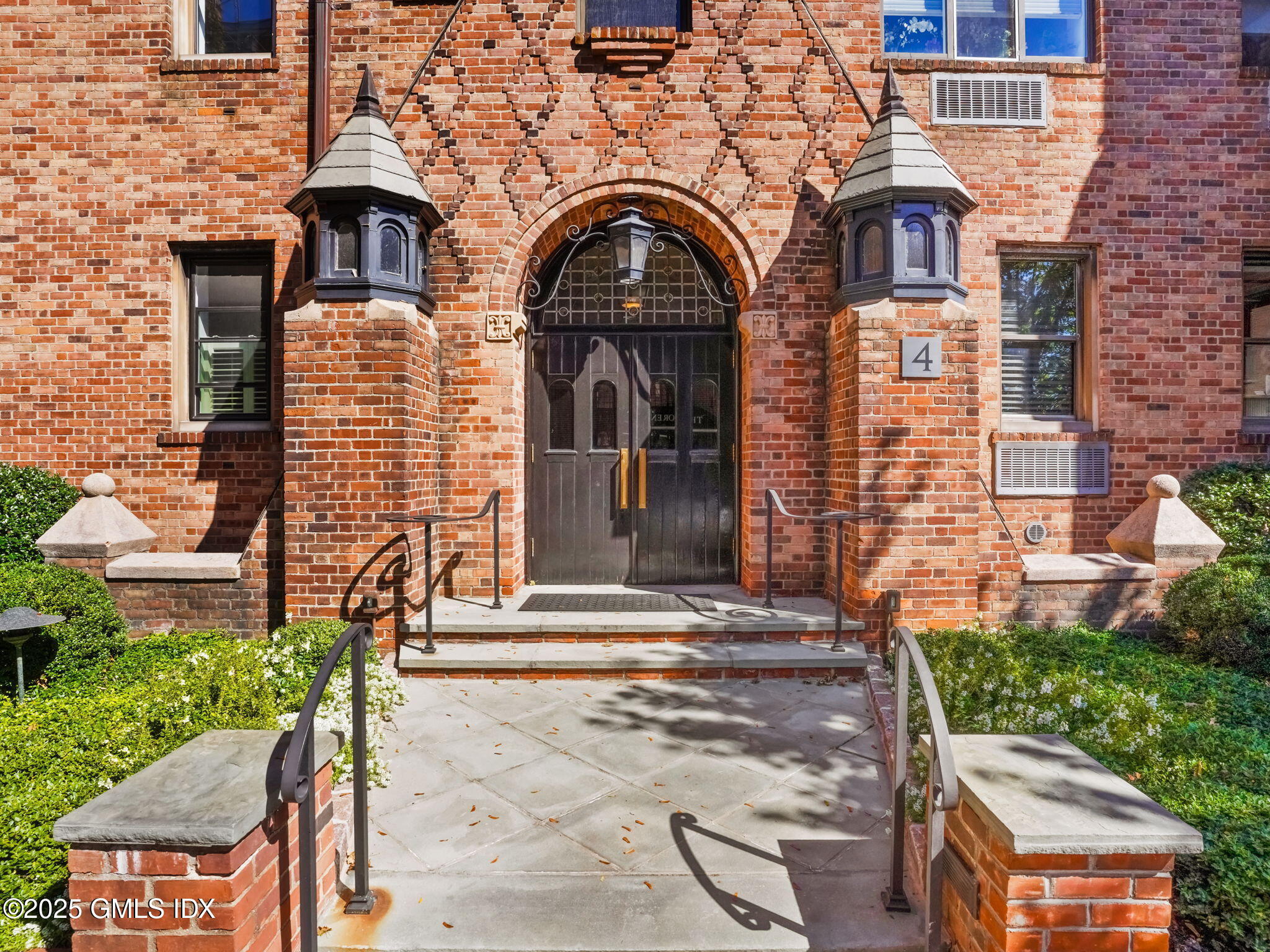4 Lafayette Court, Unit PH Greenwich, CT 06830 - Photo 36 of 40 60-web-or-mls-4-lafayette-ct-ph7a