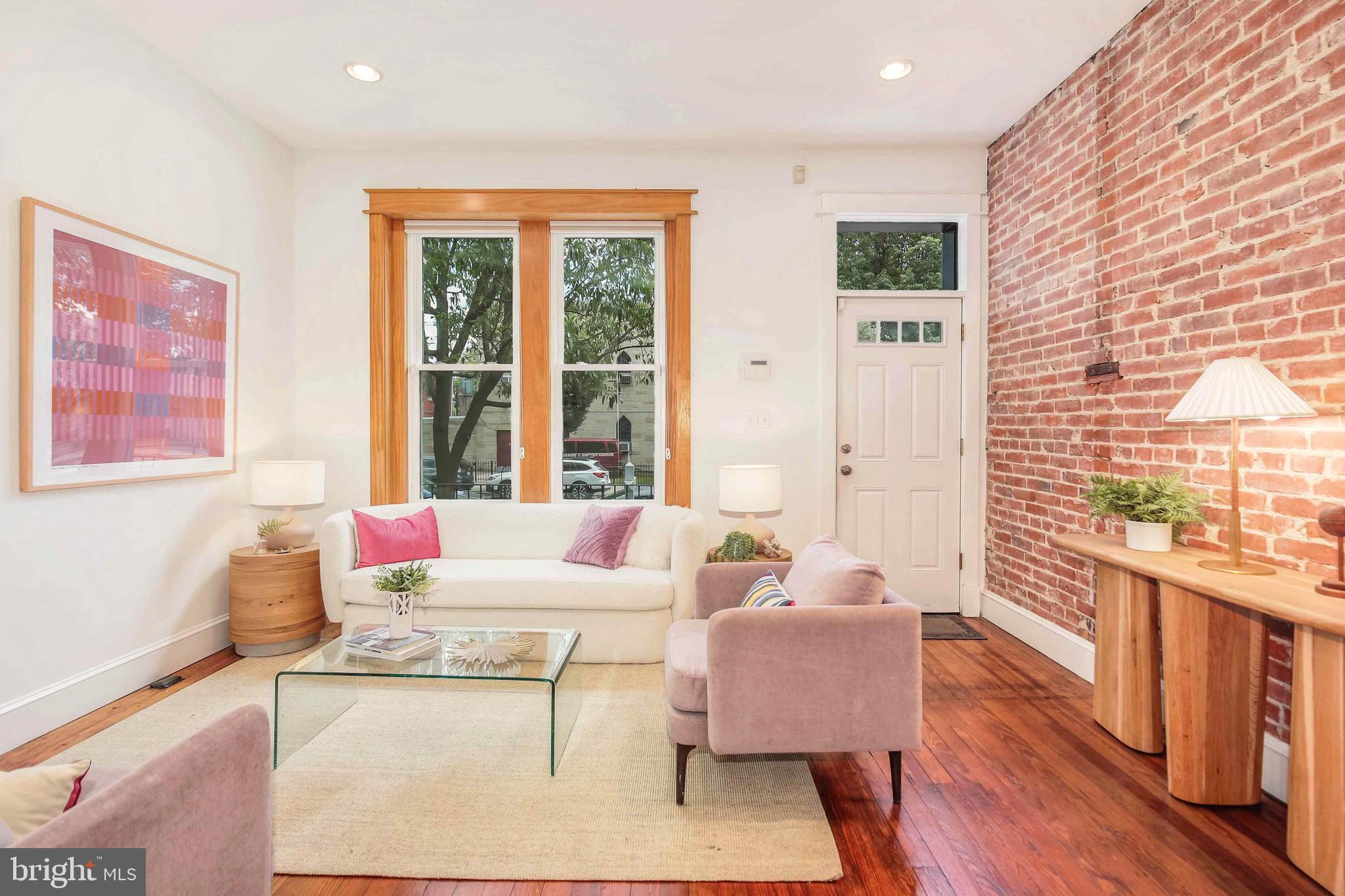 902 8th Street Northeast Washington, DC 20002 - Photo 5 of 49 Gallery Image 5