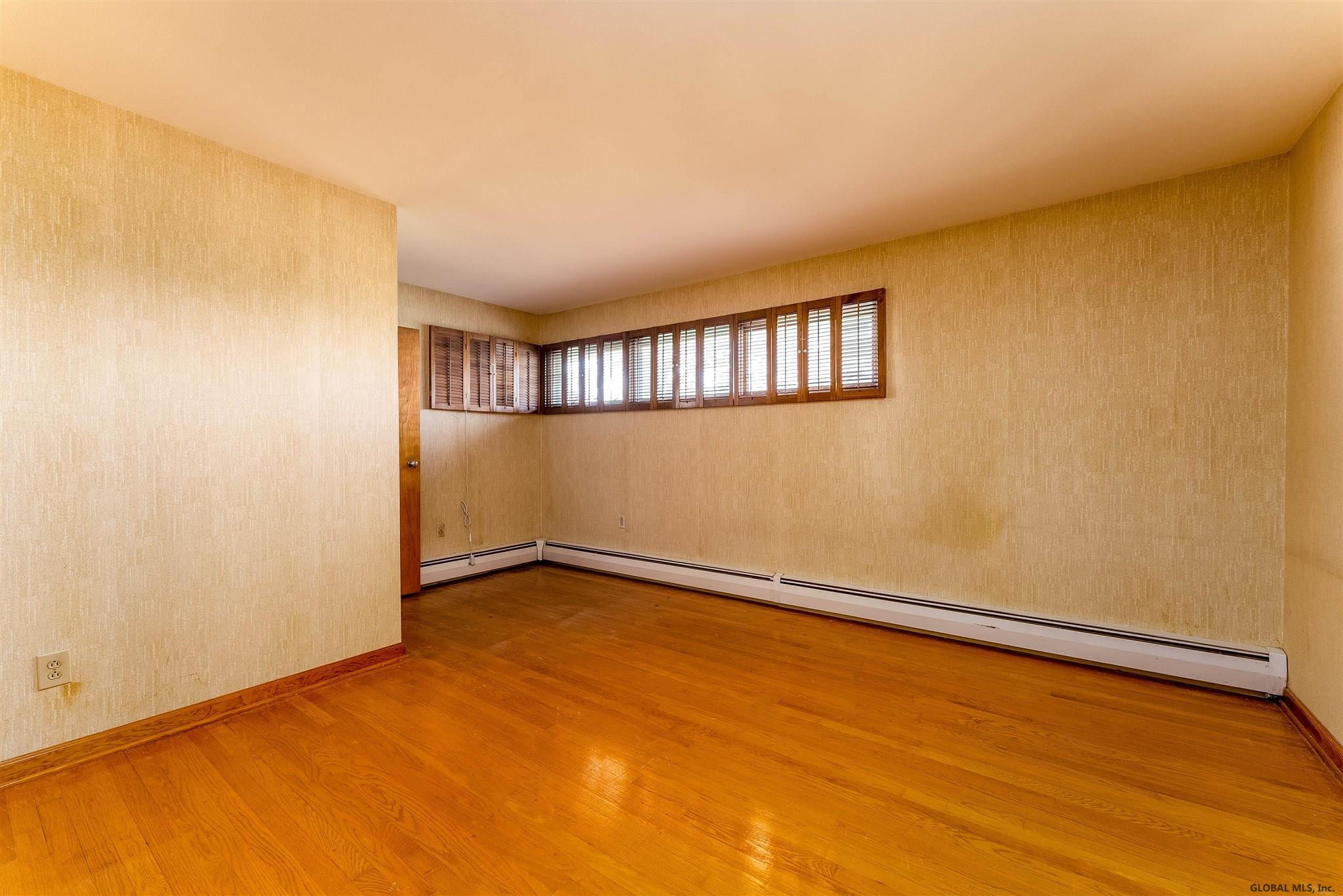 116 Latham Ridge Road Colonie, NY 12110 - Photo 16 of 35 Photo 16
