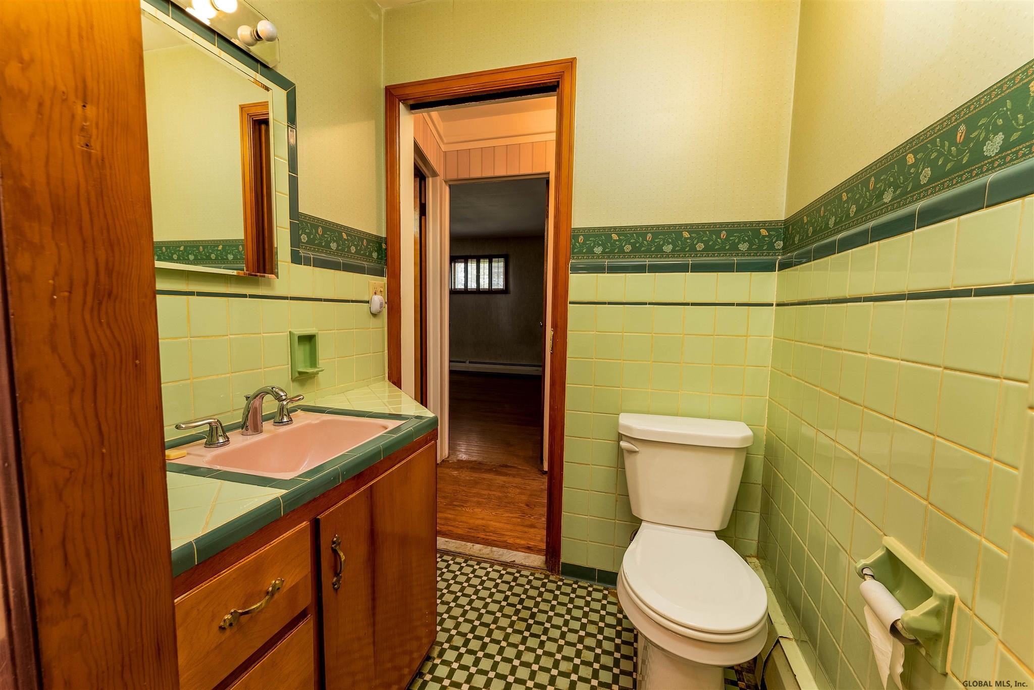 116 Latham Ridge Road Colonie, NY 12110 - Photo 21 of 35 Photo 21