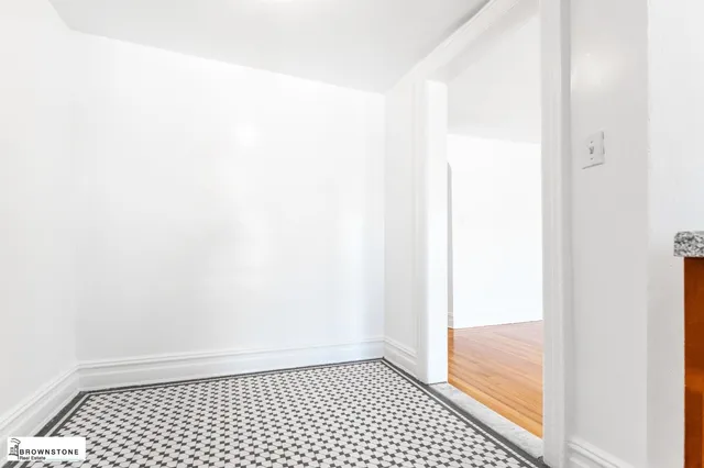 $5,500 | 63 1st Place, Unit 4 | Carroll Gardens