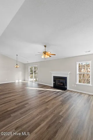 $308,900 | 216 Brookstone Way, Jacksonville, NC 28546