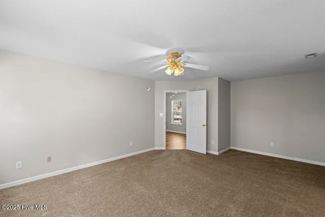 $308,900 | 216 Brookstone Way, Jacksonville, NC 28546