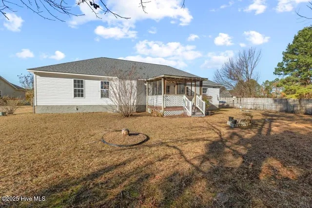 $308,900 | 216 Brookstone Way, Jacksonville, NC 28546